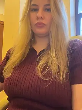 Passion-Blondy Chat XXX in diretta