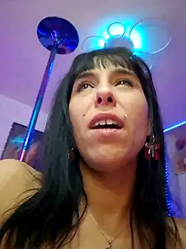 misscectito13 Chat XXX in diretta