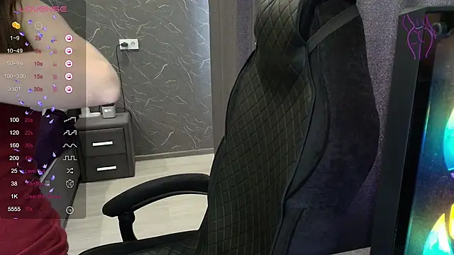 Alice_Weiss Adlı Modelin Canlı XXX Sohbeti