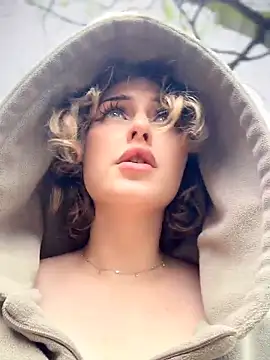 KellyKeler élő XXX-chatje