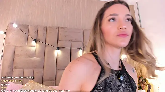 ClaradelMar Adlı Modelin Canlı XXX Sohbeti