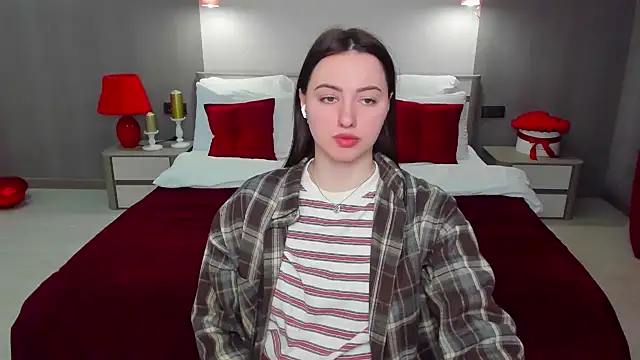 Christina_Enigma Adlı Modelin Canlı XXX Sohbeti