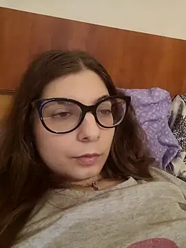 sweetbabygirlforyou élő XXX-chatje