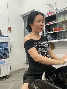 Ivy_Trix2 live XXX chat