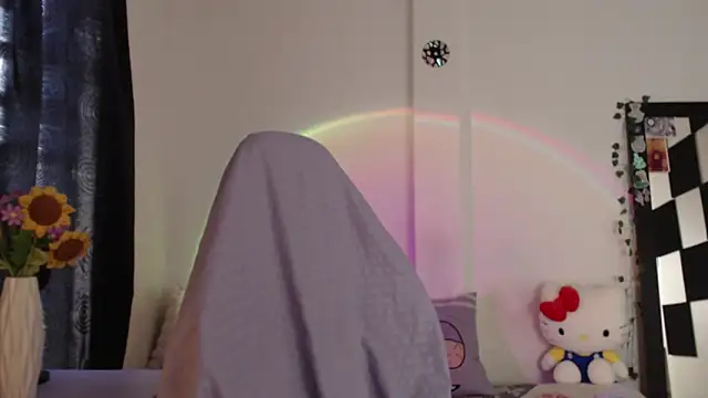 แชท XXX สดของ YUKII-UWU