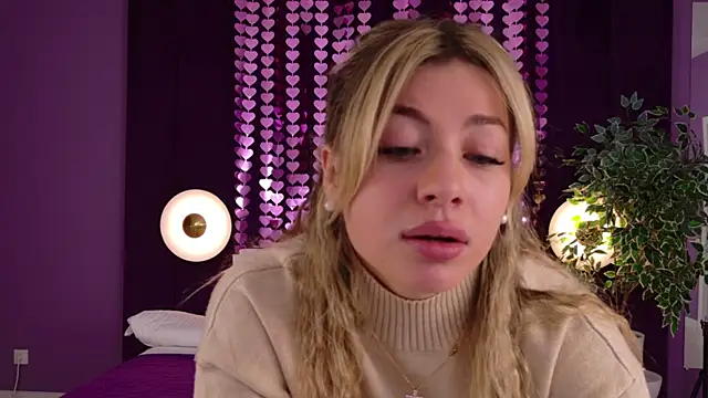 HelenaMorgan Live XXX-chat