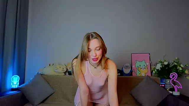 ElizaPurrr Chat XXX in diretta