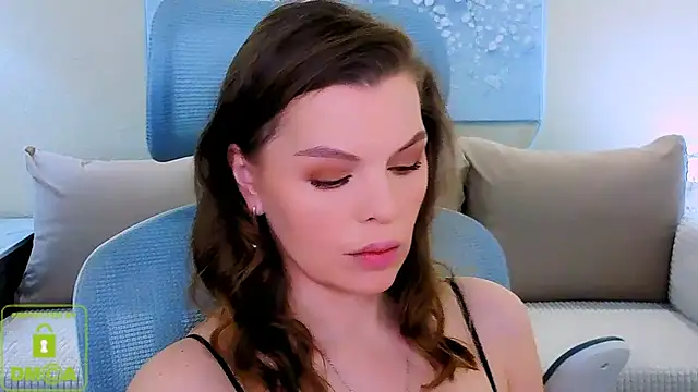 Addelin's Live XXX Chat