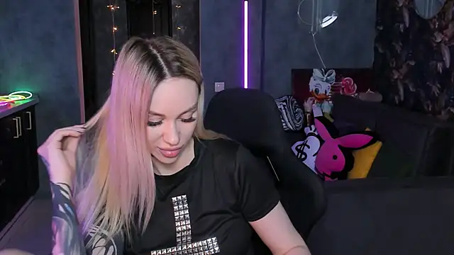 Blckmirrorr Live XXX-Chat