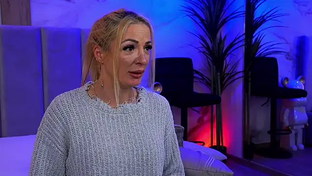 Izabellle02 live XXX chat