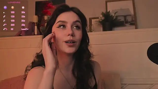 UnaMedison's Live XXX Chat