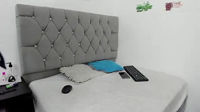 _1DERECK Live XXX Chat