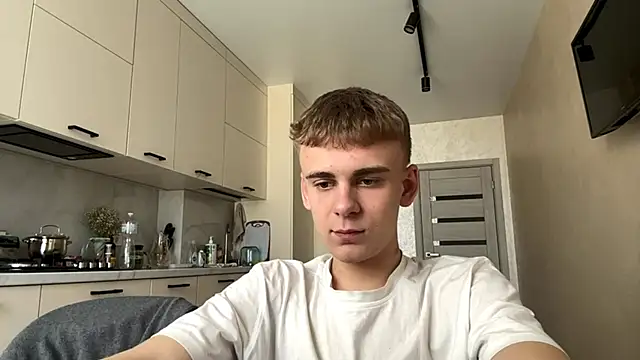 SoloFury Show in webcam