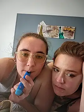 Czat XXX na żywo – AndHerXO