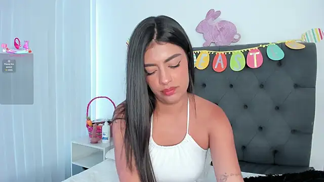 VictoriaParkeer's Live XXX Chat