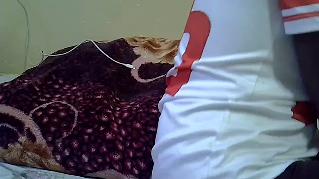 beautyfultits' Live XXX Chat