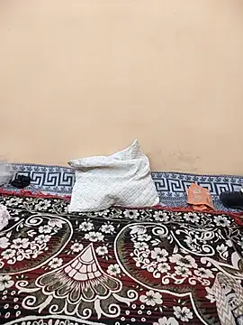 Rising_Queen's Webcam Show