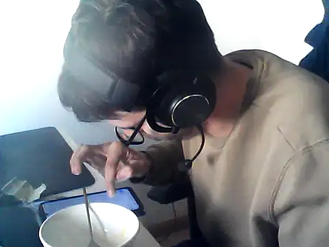 DesertedMonoxide 라이브 XXX 채팅