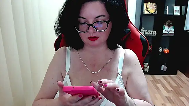 Czat XXX na żywo – MissTroublle