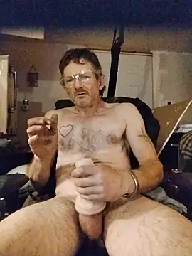 ROBERT0516's Webcam Show