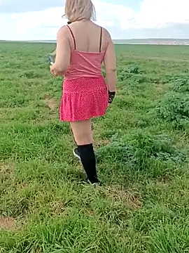 Saysomething3 网络视讯表演