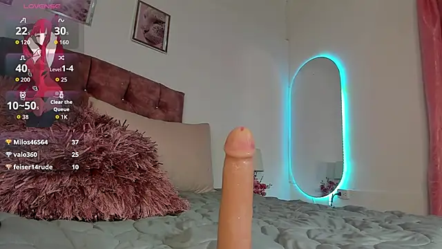 luna_velveth's Live XXX Chat