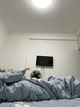 Yunduo-y 在線直播表演