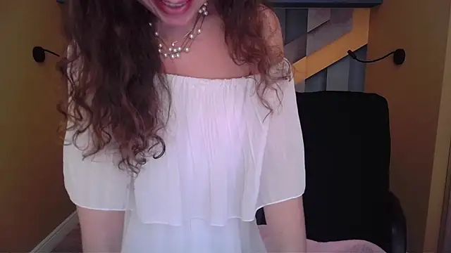 EllaLong Chat XXX live