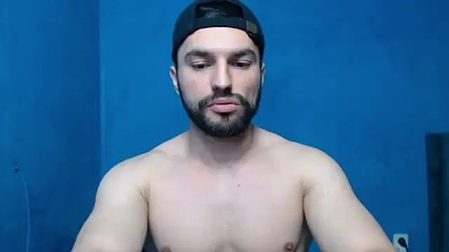 XXX chat uživo modela alex_blu