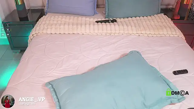 nicoletth18 Chat XXX live