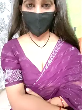 SareeQween143 现场XXX聊天