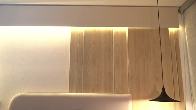 KalaBeckett_'s Live XXX Chat