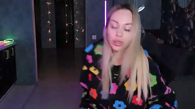 Živý XXX chat Blckmirrorr