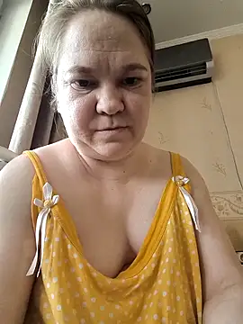 Pokazy przed kamerką – _Yourpussy_