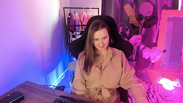 Golden_Dragon's Webcam Show