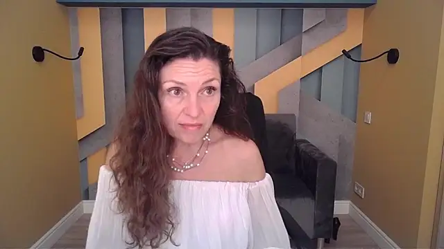 EllaLong Live XXX-Chat