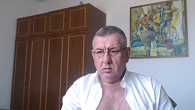 Show modela machomale3 na web-kameri