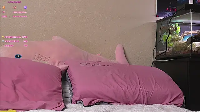 YaraAveiri Chat XXX in diretta