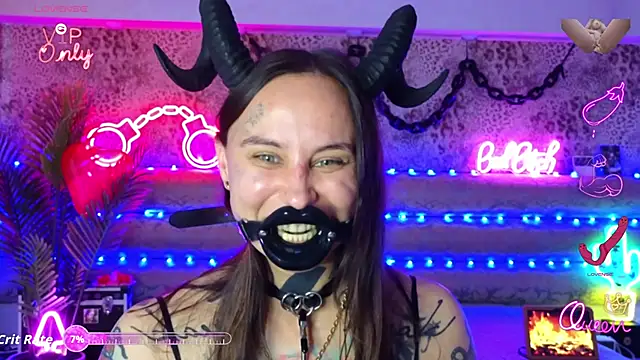 Cool_Freak_ 网络视讯表演