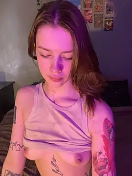 VelvetBlossomのライブXXXチャット