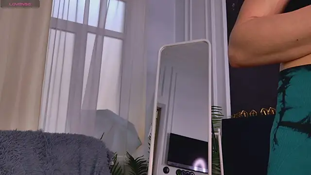 Chat +18 de SofiaFoster_ ao vivo