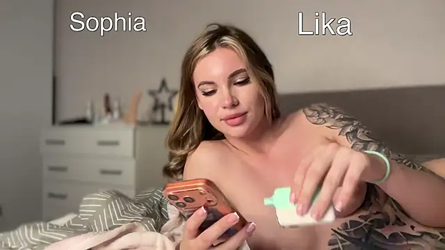 PinkNoirのライブXXXチャット