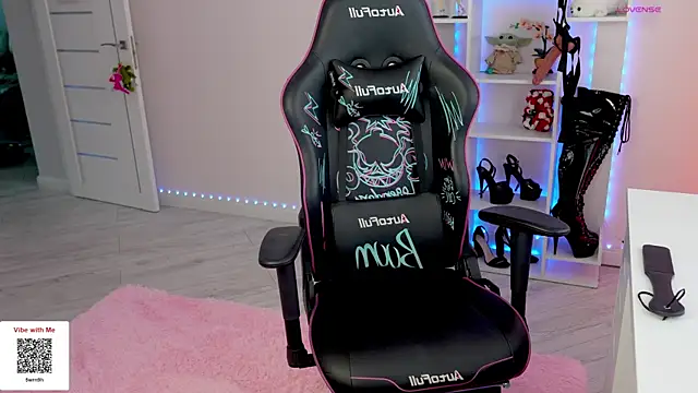 Živý XXX chat QueenAliceX