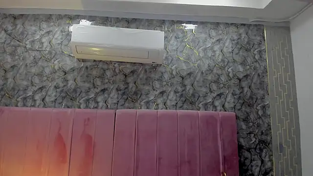 aliccecooper's Live XXX Chat