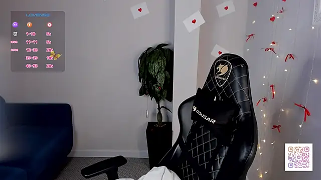 Živý XXX chat CharlotteMitchell