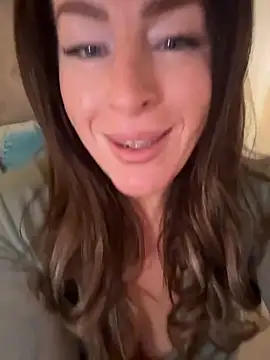 Онлайн чат XXX ChristinaSiemone