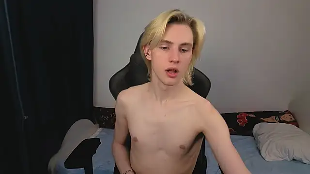 lucidangelok1 Show in webcam