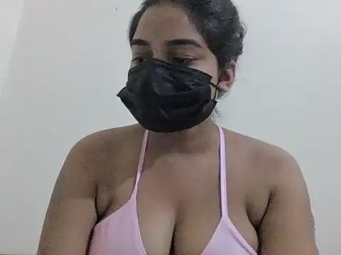 Little_toy_girl's Live XXX Chat