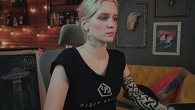 BethanyCloud Adlı Modelin Canlı XXX Sohbeti