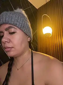 دردشة ValentinaEliot الجنسية المباشرة